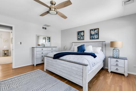 327 Tide Pond Road Mantoloking NJ 08738