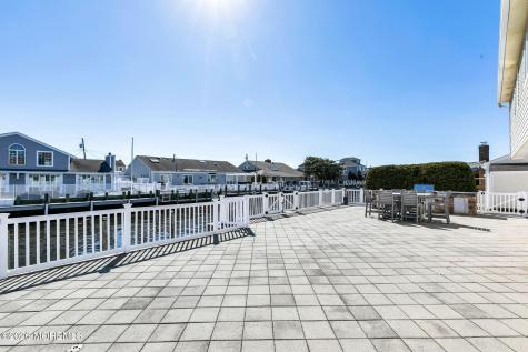 327 Tide Pond Road Mantoloking NJ 08738