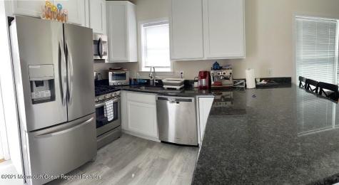 121 W Tide Way Lavallette NJ 08735