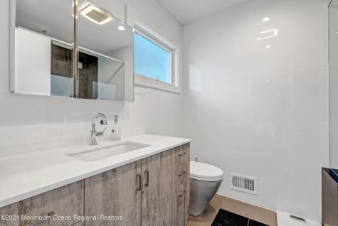 410 Wells Avenue Oakhurst NJ 07755