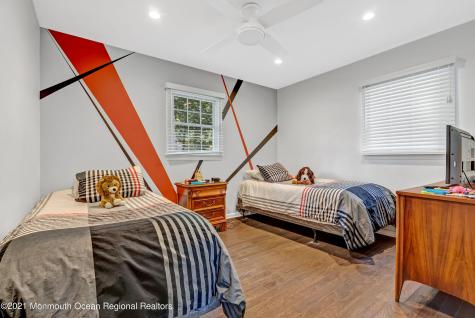 410 Wells Avenue Oakhurst NJ 07755