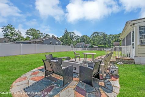 410 Wells Avenue Oakhurst NJ 07755