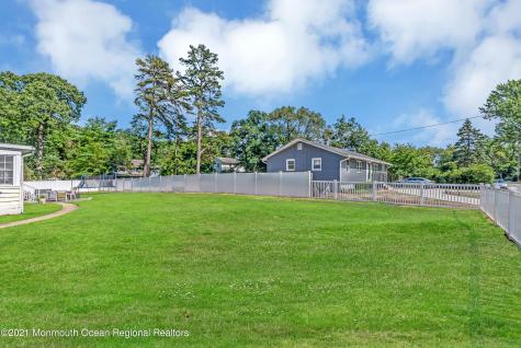 410 Wells Avenue Oakhurst NJ 07755
