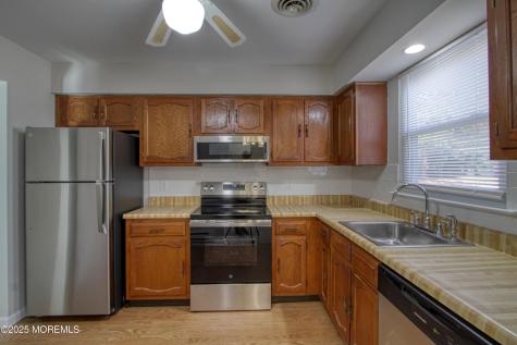 12 Birchwood Drive Whiting NJ 08759