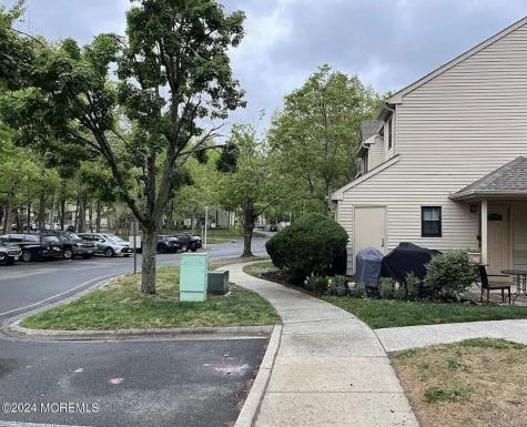 182 Azalea Circle Jackson NJ 08527