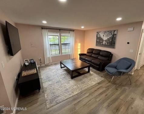 182 Azalea Circle Jackson NJ 08527
