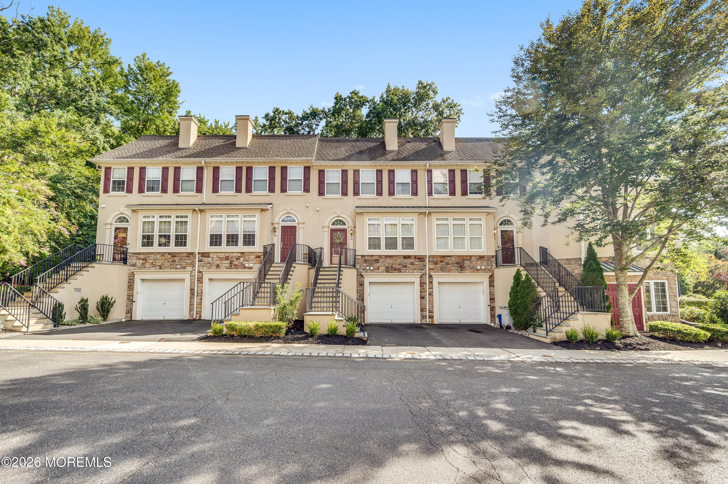 41 W Aspen Way Aberdeen NJ 07747