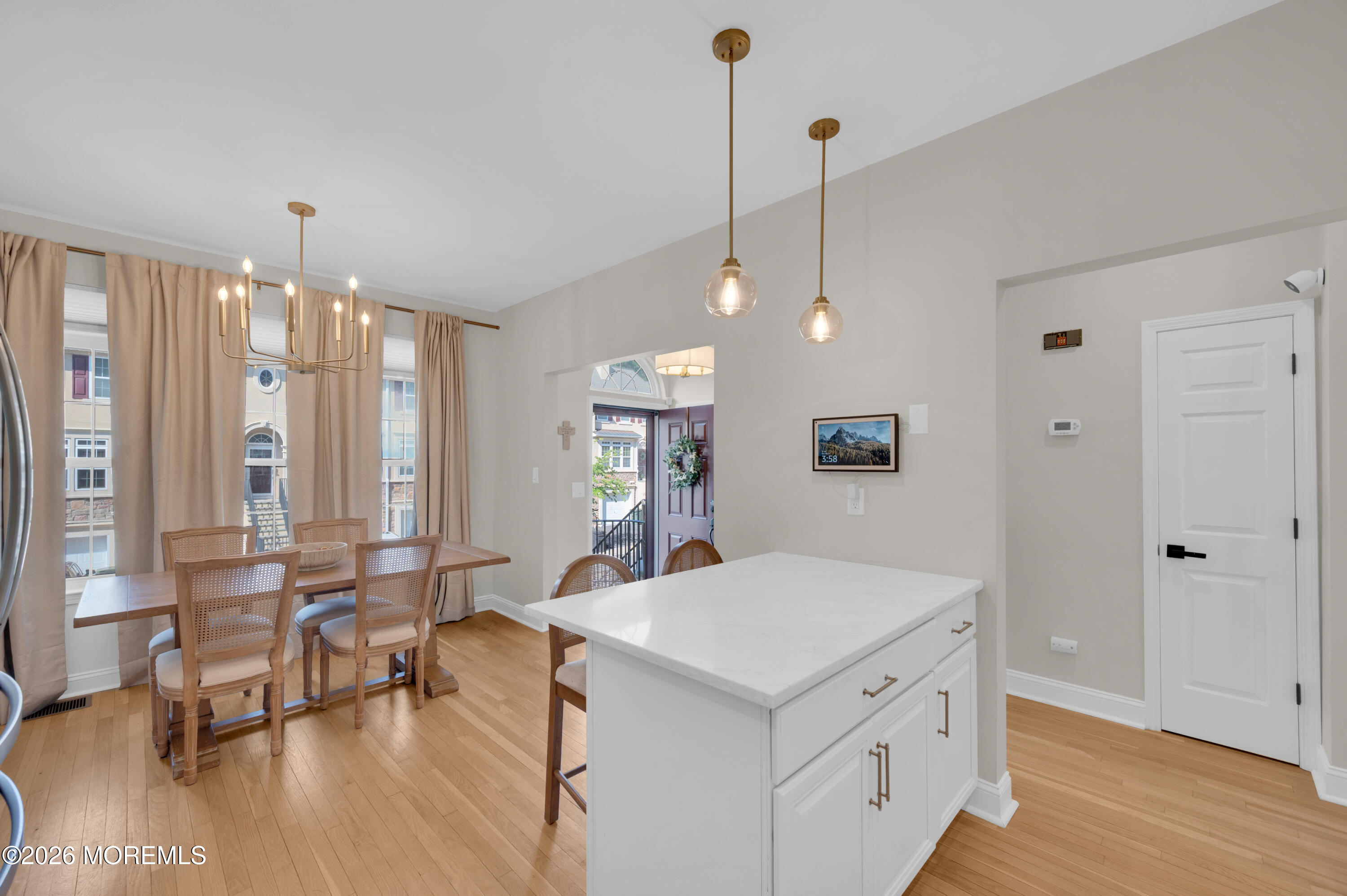 41 W Aspen Way Aberdeen NJ 07747