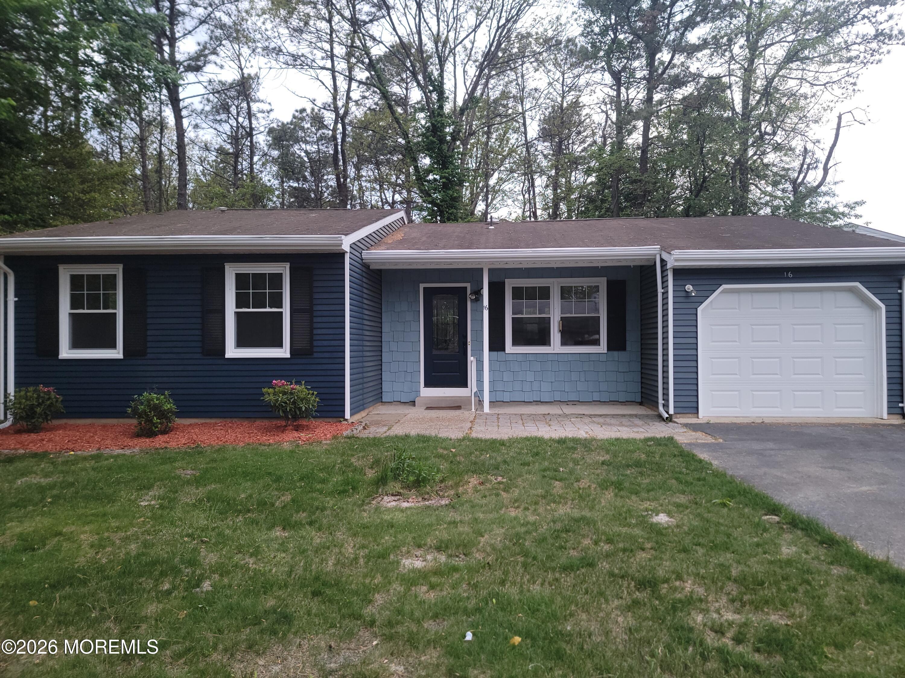 16 Chelsea Drive Whiting NJ 08759
