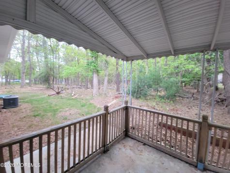 16 Chelsea Drive Whiting NJ 08759