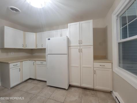 16 Chelsea Drive Whiting NJ 08759