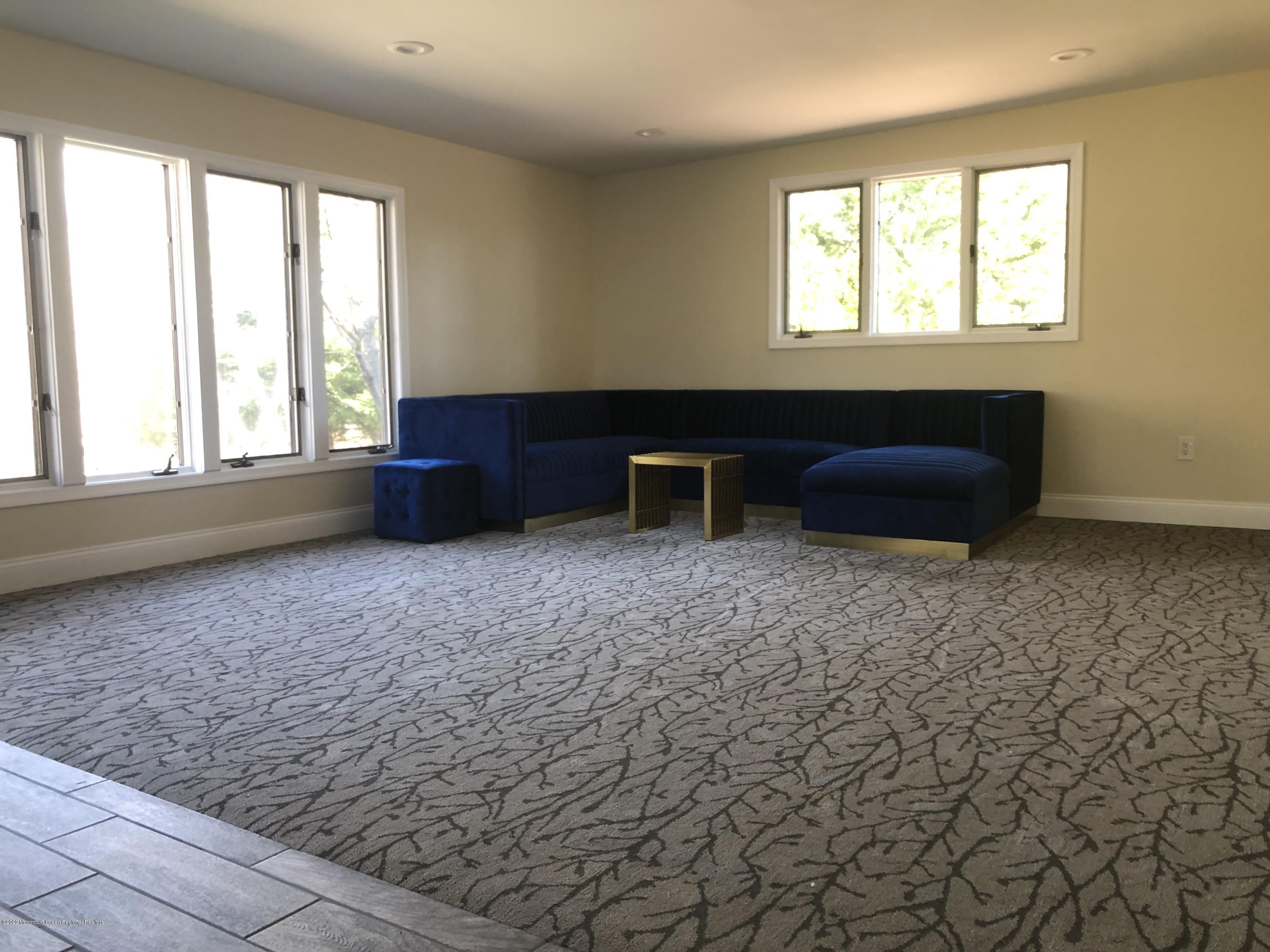 33 Heath Avenue Oakhurst NJ 07755