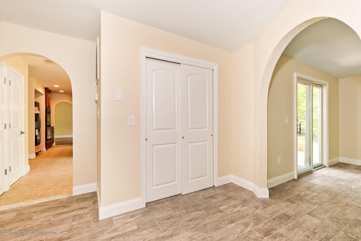 33 Heath Avenue Oakhurst NJ 07755