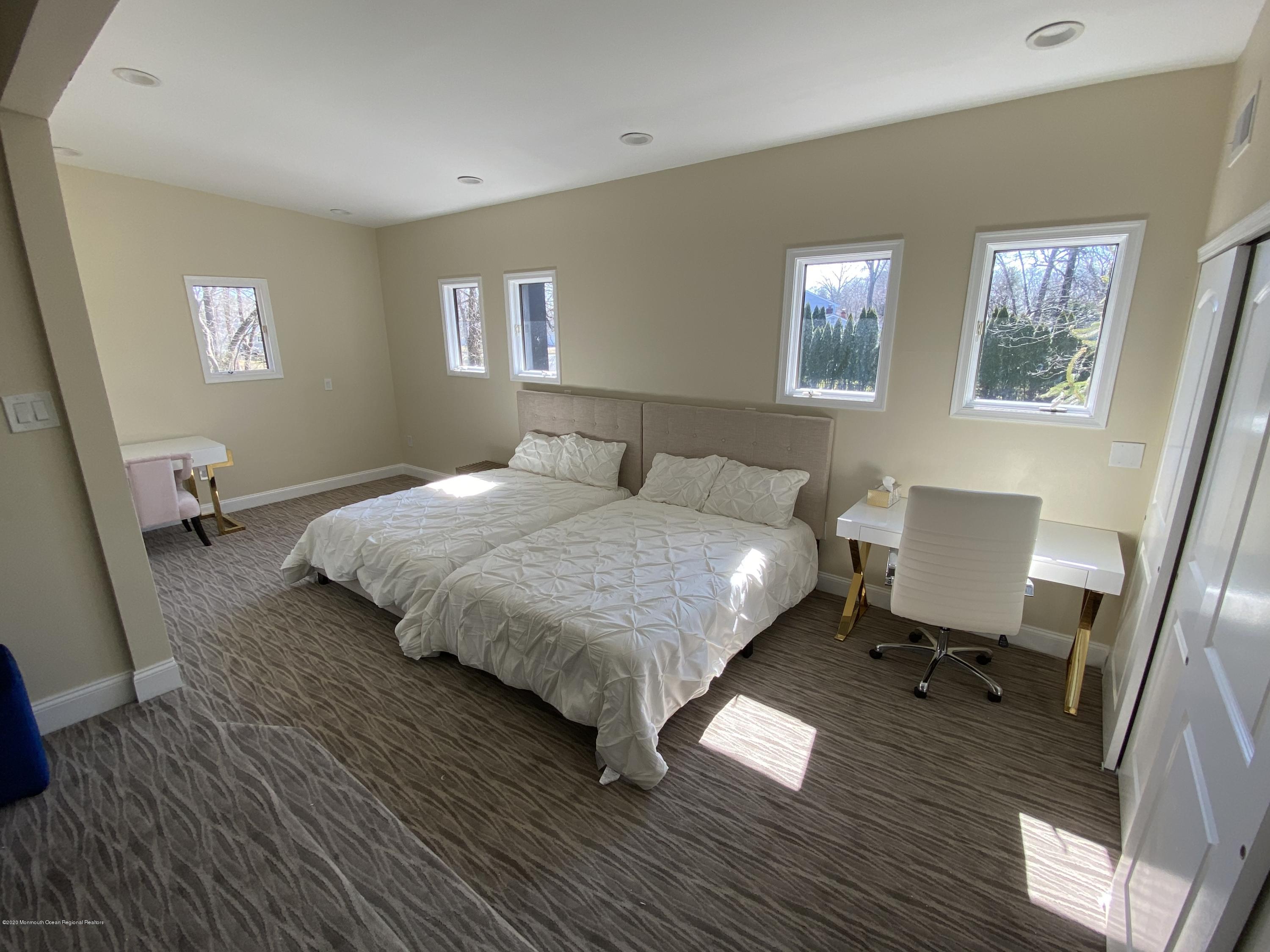 33 Heath Avenue Oakhurst NJ 07755
