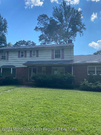 4 Ferris Court Oakhurst NJ 07755