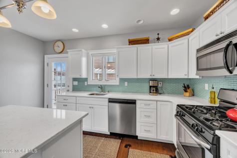 46 Barberie Avenue Highlands NJ 07732