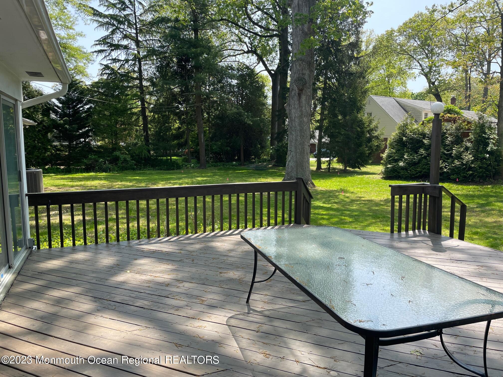 12 Greenbrier Road Oakhurst NJ 07755