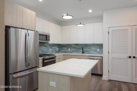 6 W End Court Long Branch NJ 07740