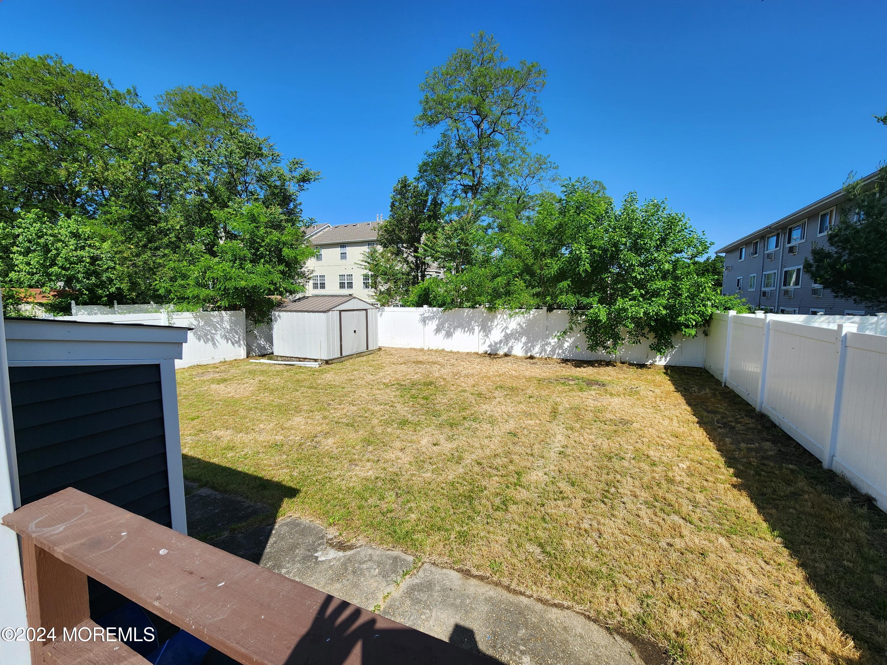175 Seabreeze Way Keansburg NJ 07734