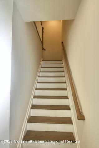 1206 Arose Lane Middletown NJ 07748