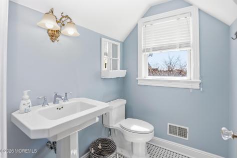 Manasquan NJ 08736