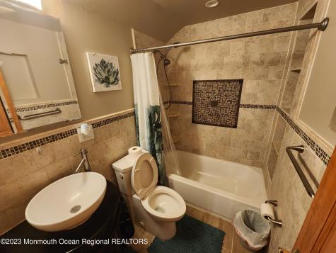 26 Lincroft Avenue Old Bridge NJ 08857
