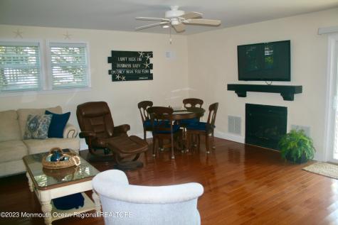 22 Pershing Boulevard Lavallette NJ 08735