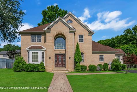 1607 Holbrook Street Oakhurst NJ 07755