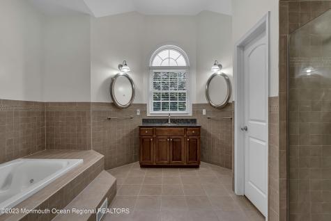 1607 Holbrook Street Oakhurst NJ 07755