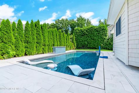 1607 Holbrook Street Oakhurst NJ 07755