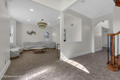 1607 Holbrook Street Oakhurst NJ 07755