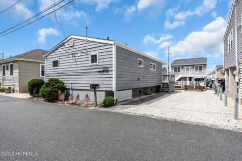 208 Mallard Lane Lavallette NJ 08735