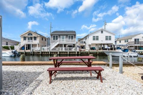 208 Mallard Lane Lavallette NJ 08735