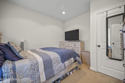 5 Cortland Road Eatontown NJ 07724
