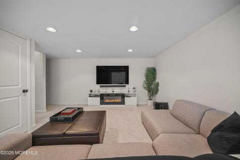 5 Cortland Road Eatontown NJ 07724