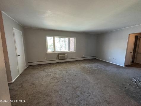 216 Manor E Red Bank NJ 07701