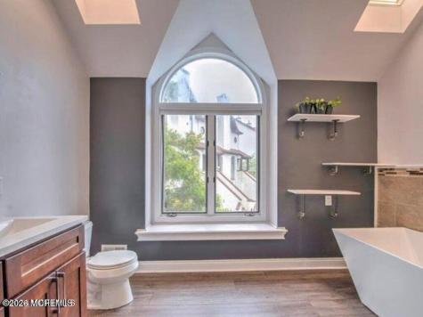 20 Tower Hill Drive Red Bank NJ 07701