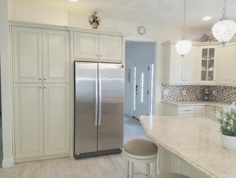 12 Cindy Court Howell NJ 07731