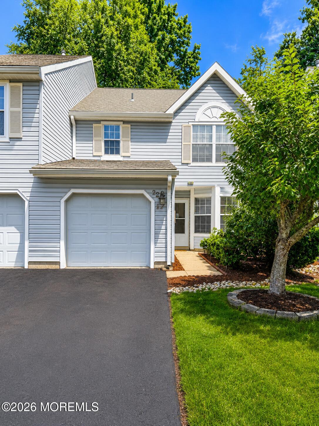 22 Ross Terrace Manalapan NJ 07726
