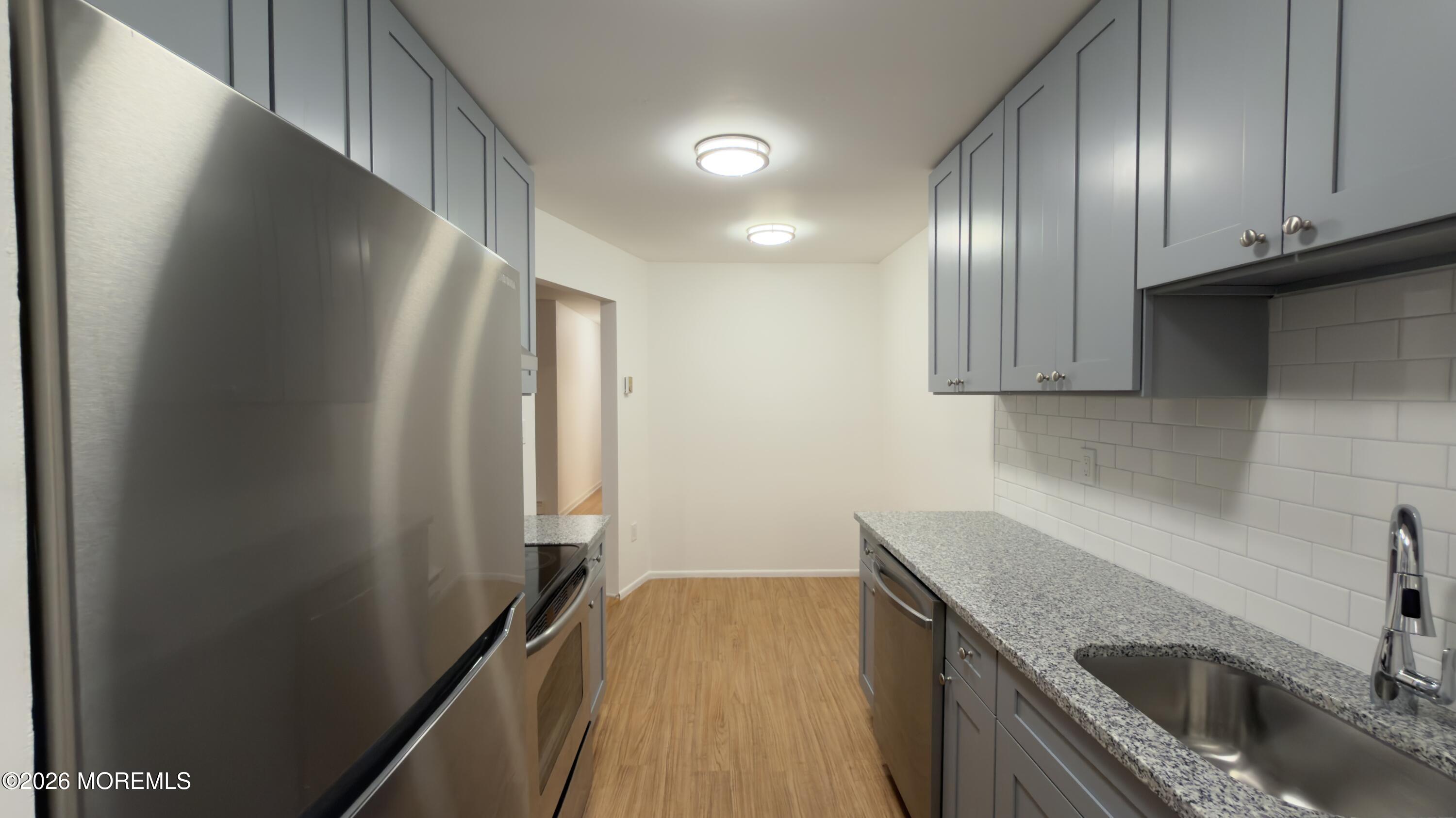 160 Cross Slope Court Manalapan NJ 07726