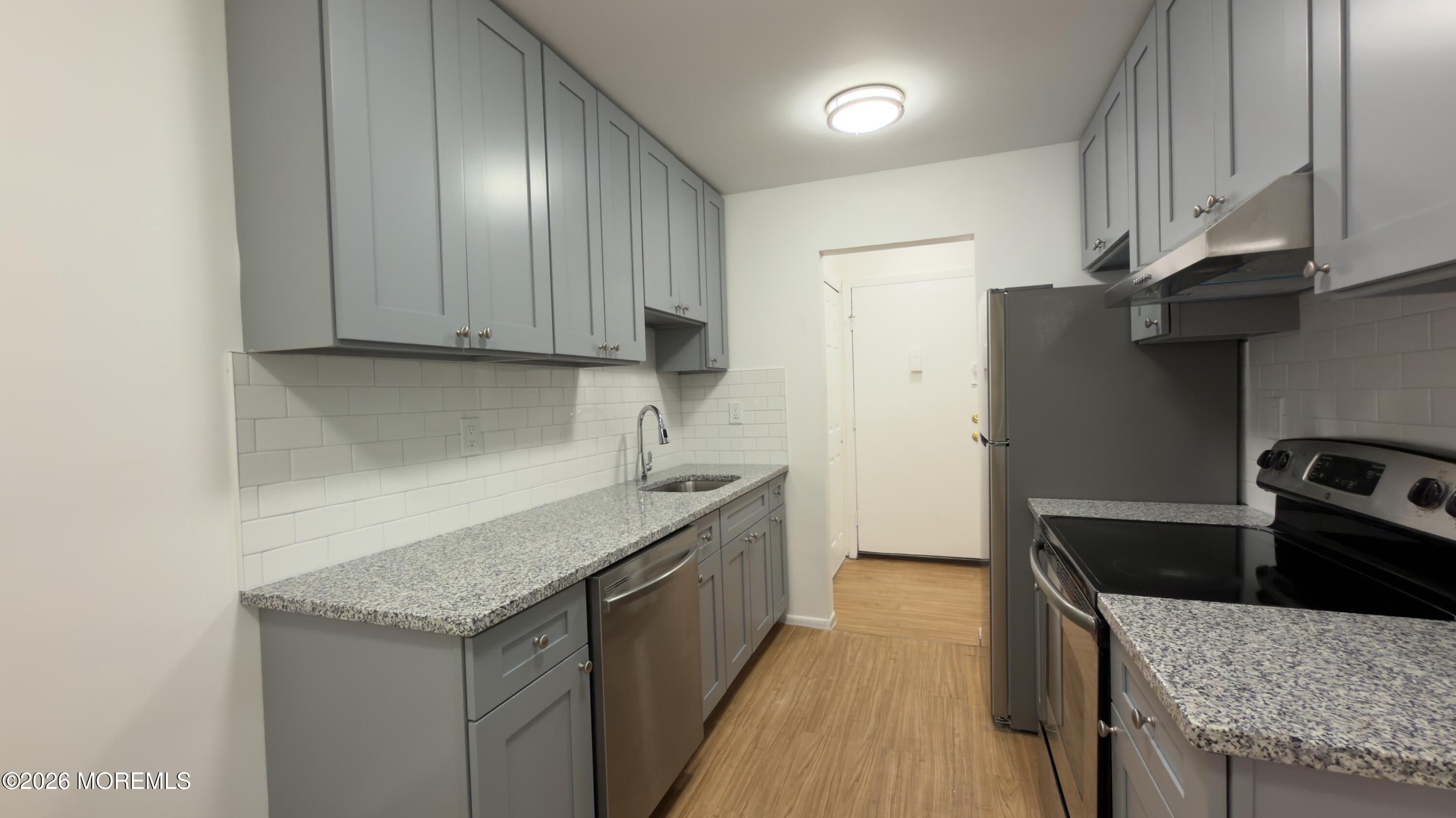 160 Cross Slope Court Manalapan NJ 07726