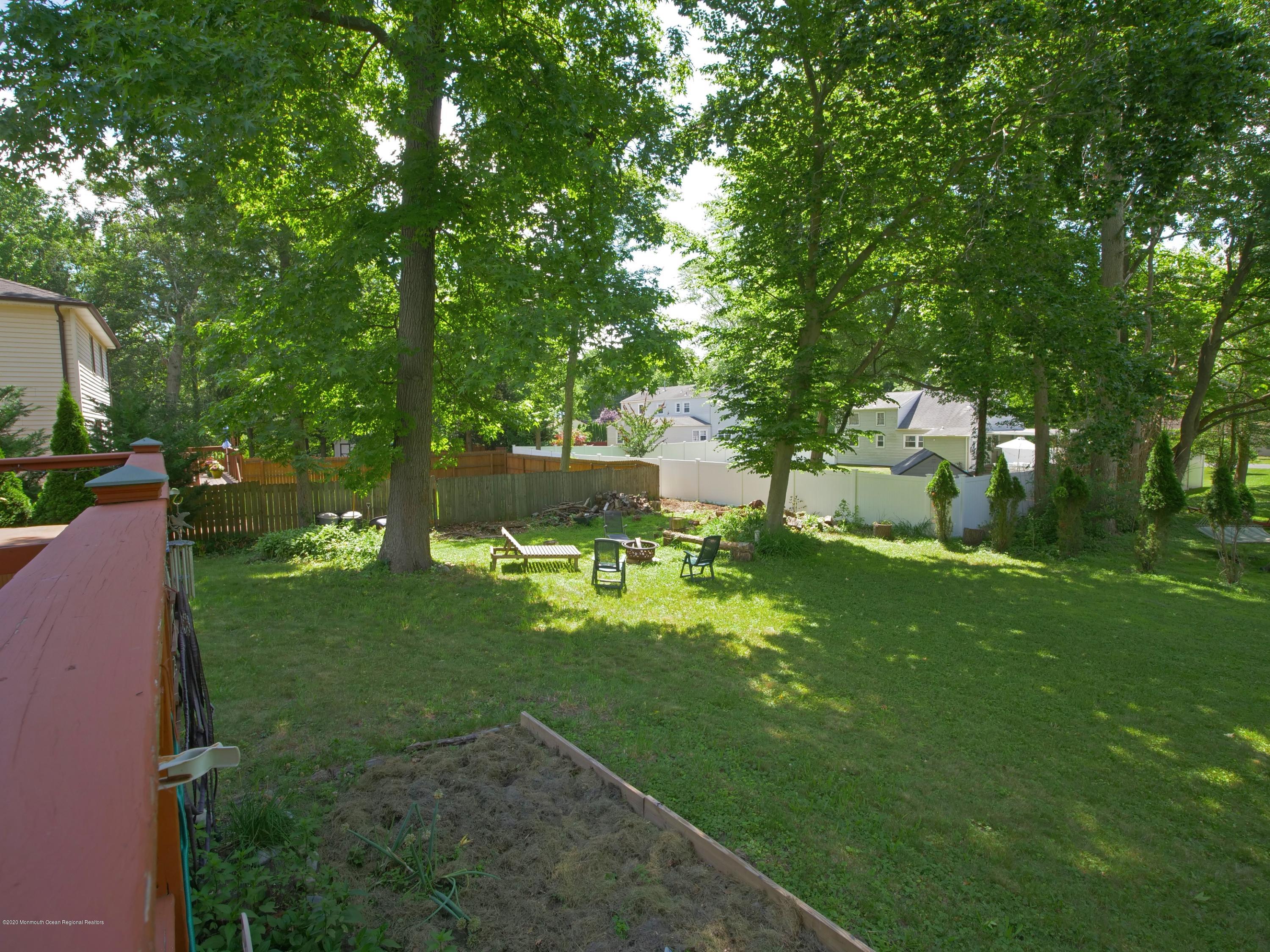 450 Redmond Avenue Oakhurst NJ 07755