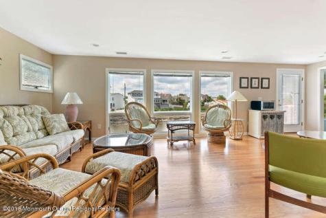 127 Trenton Avenue Point Pleasant Beach NJ 08742