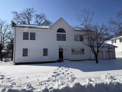 534 Apple Drive Oakhurst NJ 07755