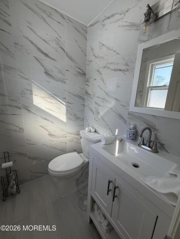 534 Apple Drive Oakhurst NJ 07755