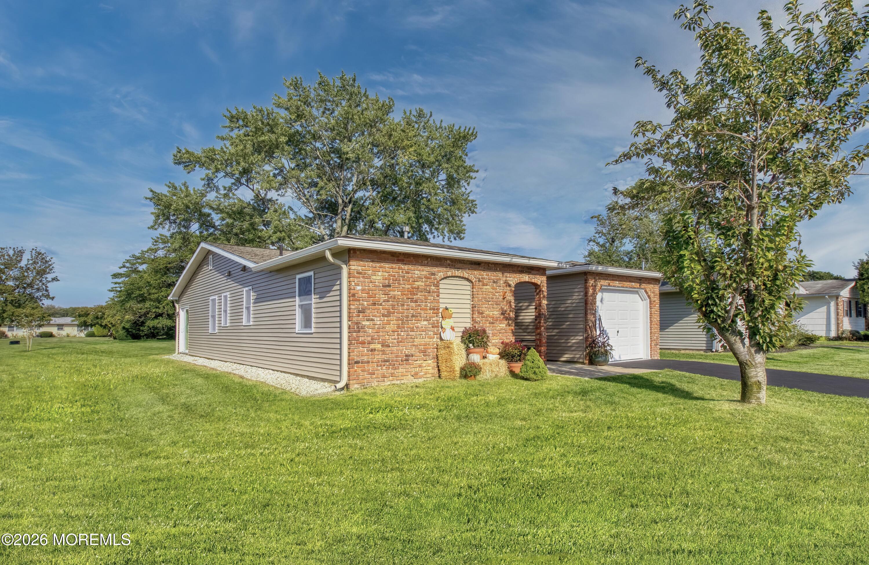 27 Rossetti Court Brick NJ 08724