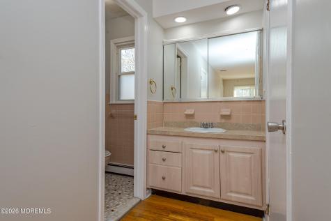 878 Green Valley Road Jackson NJ 08527