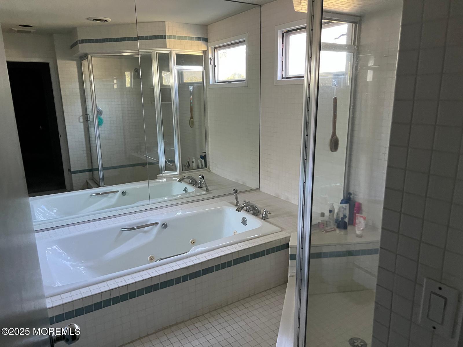 270 Jerome Avenue Oakhurst NJ 07755