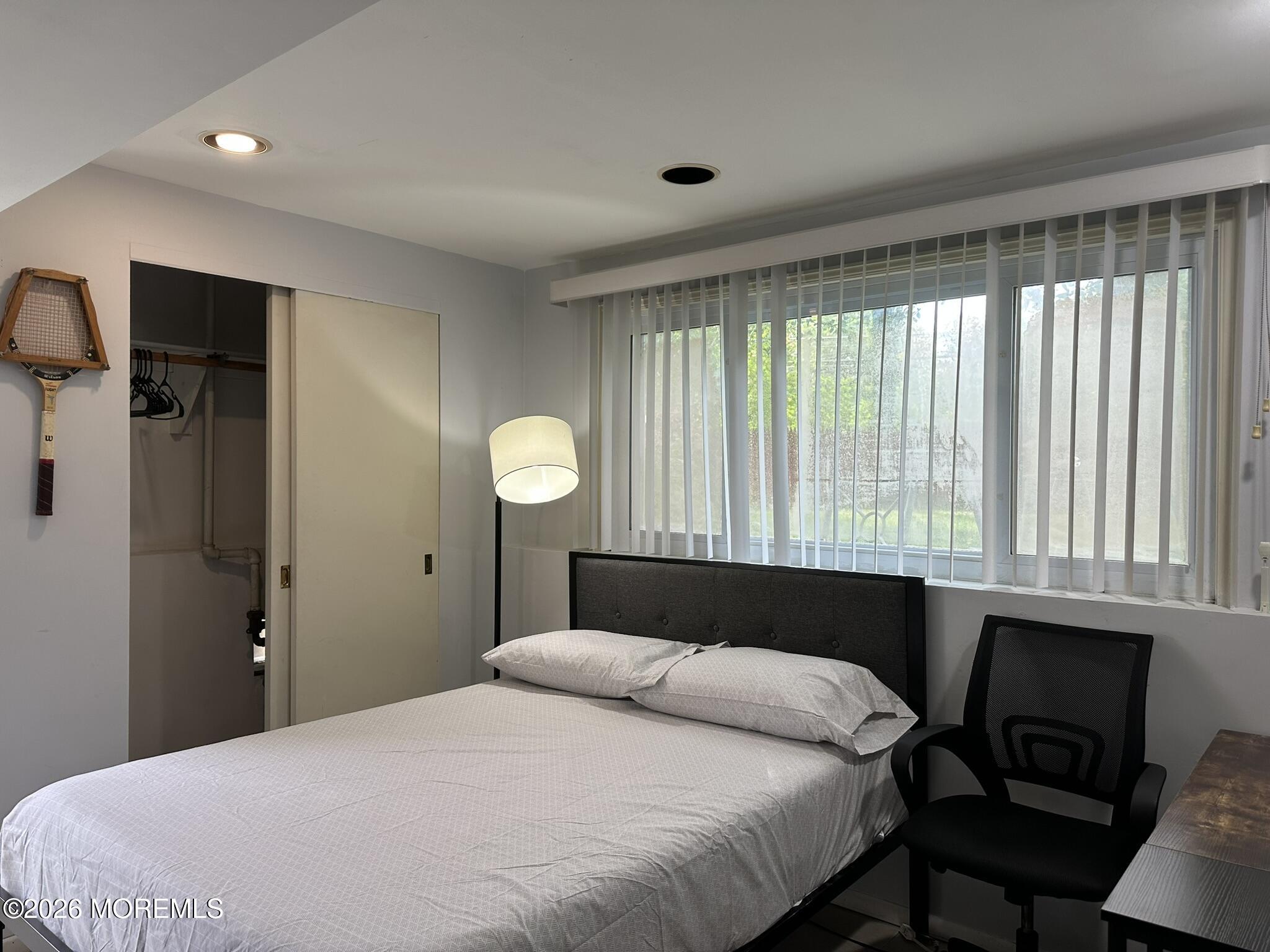 652 Holly Lane North Brunswick NJ 08902