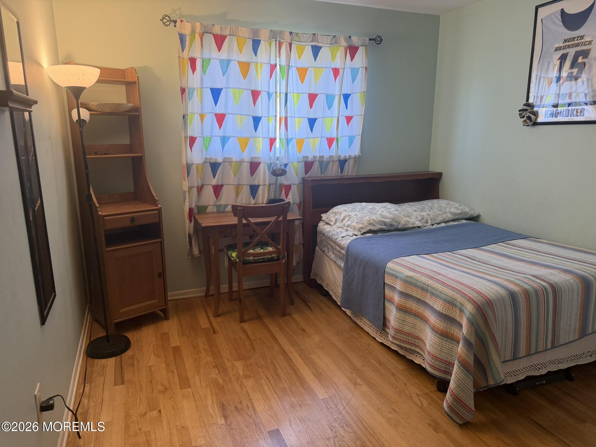 652 Holly Lane North Brunswick NJ 08902